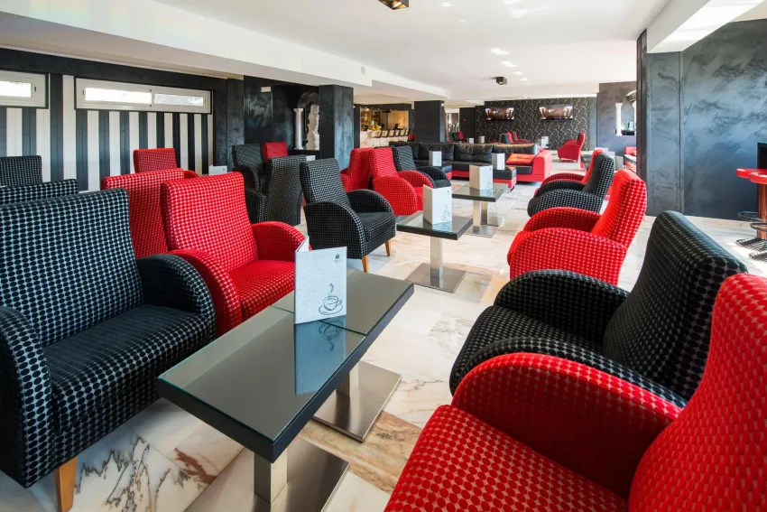 Salles Marina Portals Hotel 4*-7