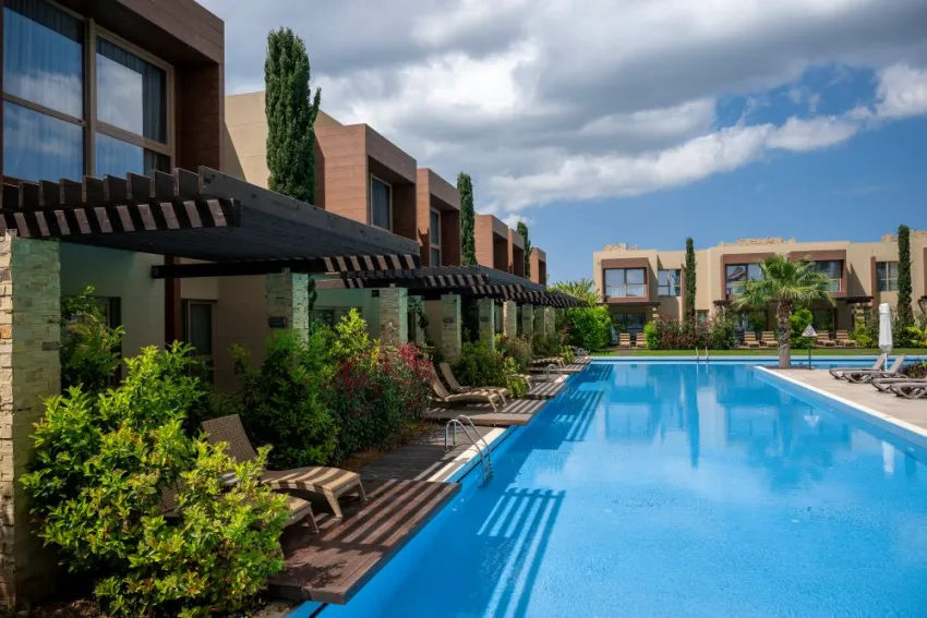 CONCORDE LUXURY RESORT & CASINO & CONVENTION & SPA  5*-59