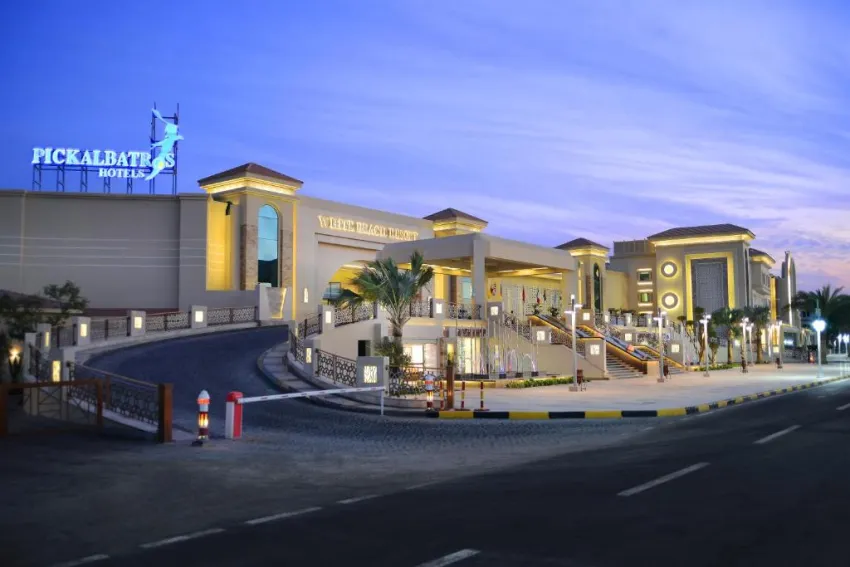 PICKALBATROS WHITE BEACH RESORT  5*-12