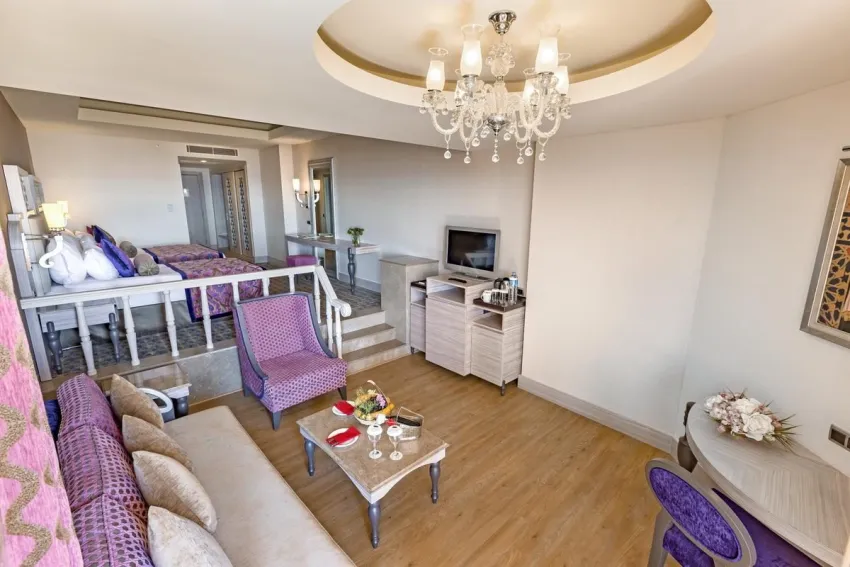 Royal Alhambra Palace 5*-26