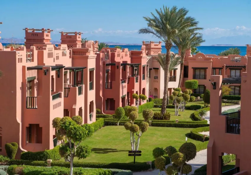 CHARMILLION SEA LIFE RESORT  4*-8