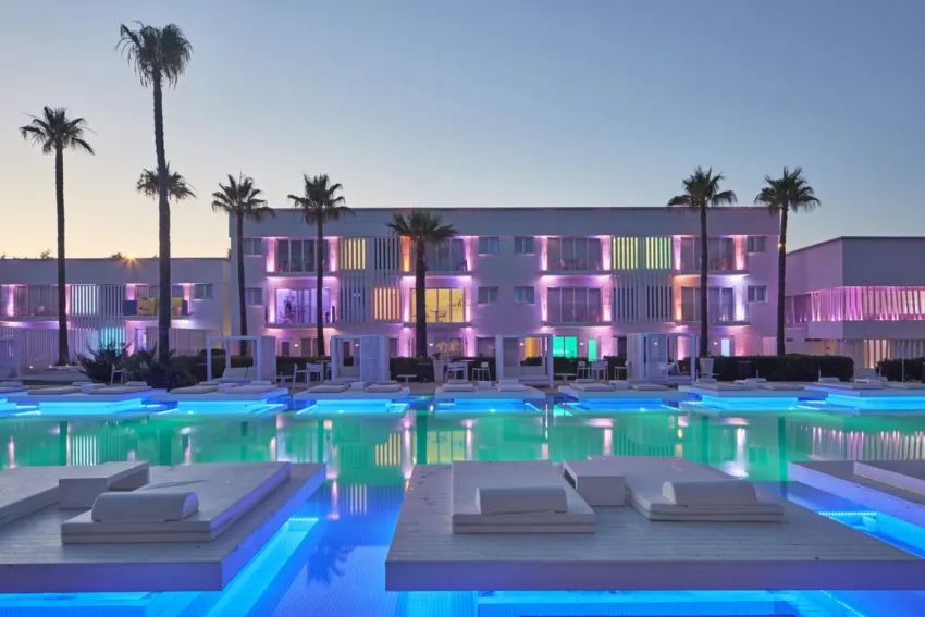 So White Club Resort 4*-1