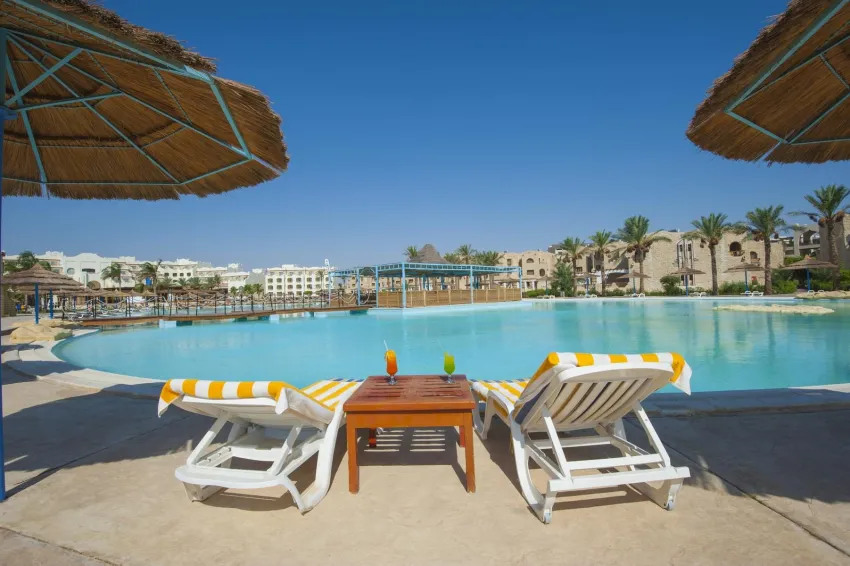 Royal Lagoons Resort & Aqua Park 4*-11