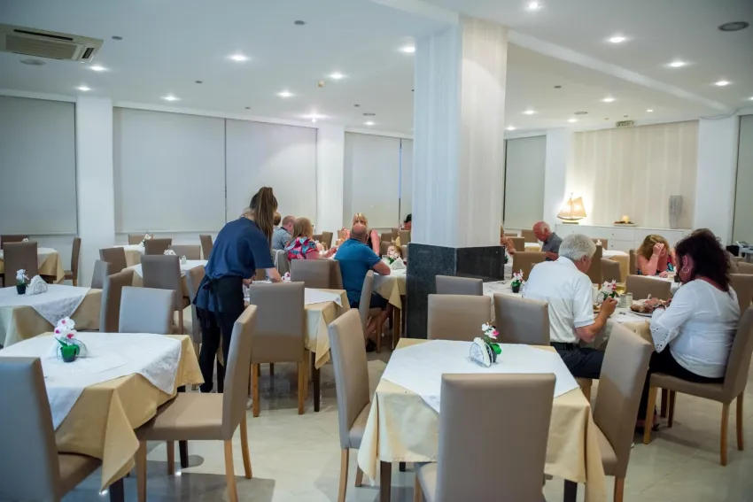 Pefkos Breeze Family Resort ( exThalia Hotel) 4*-8