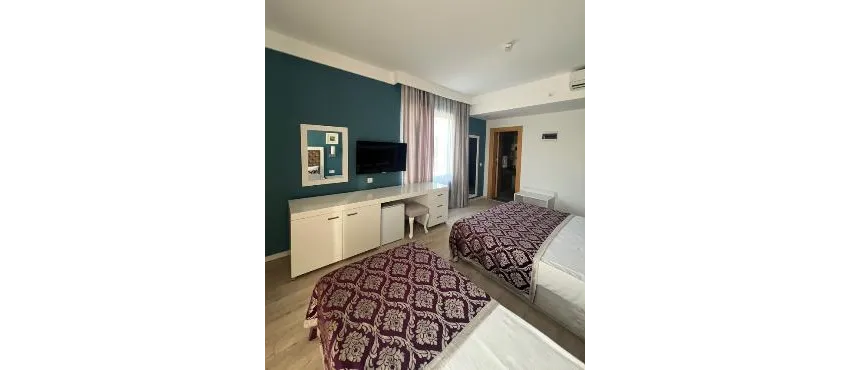 La Perla Hotel 4*-35