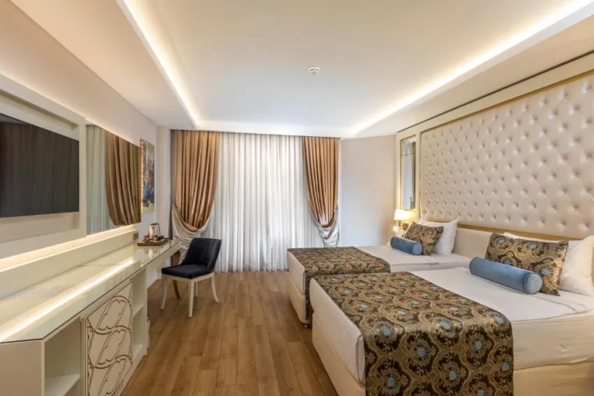 HAYDARPASHA PALACE HOTEL  5*-35