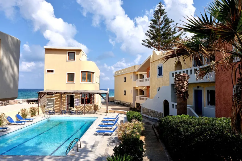 Niros Beach 3*-19
