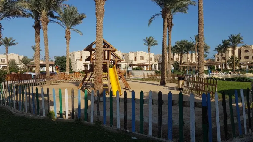 ROYAL LAGOONS RESORT & AQUA PARK  4*-14