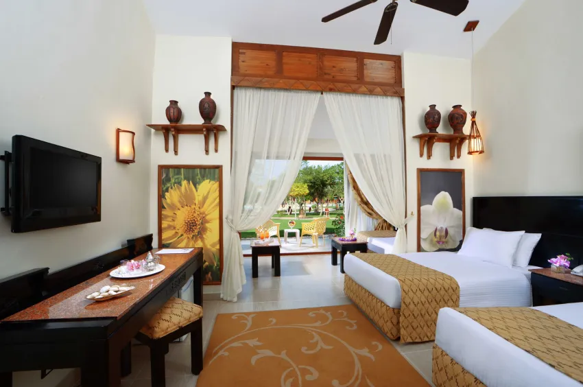 Pickalbatros Jungle Aqua Park Resort 4*-17