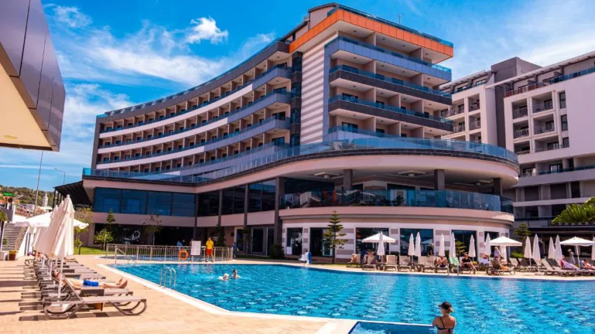 LONICERA PREMIUM HOTEL  5*-36