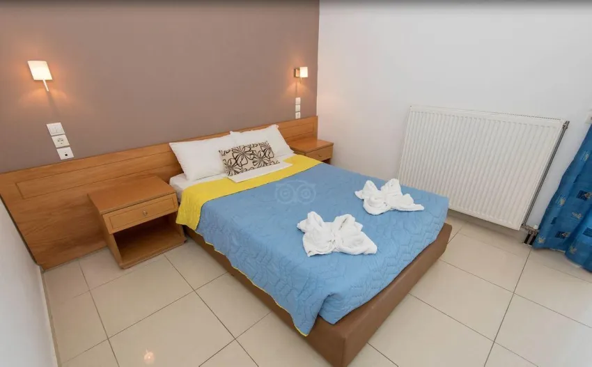 Eleni Palace Apts 3*-7