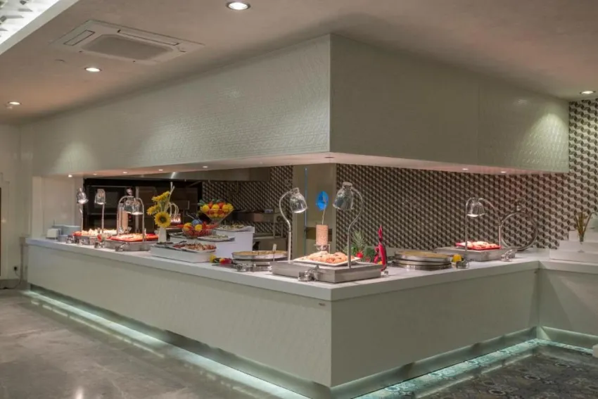 Royal Taj Mahal 5*-30