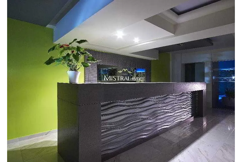 Mistral Bay Hotel 4*-6