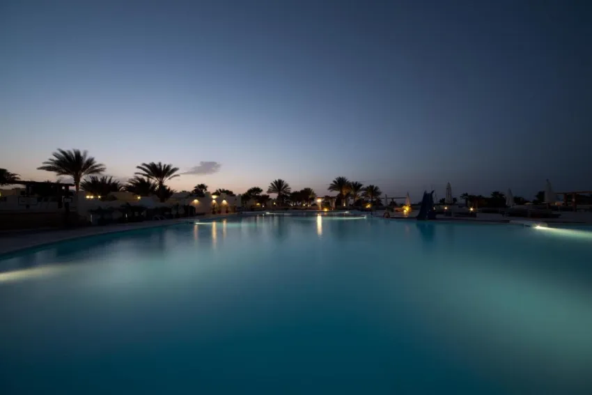 Coral Beach Resort Hotel 4*-70