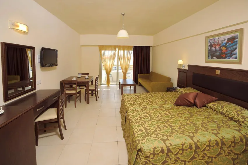 Euronapa Hotel Apartments 3*-7
