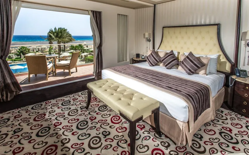 PREMIER LE REVE HOTEL & SPA (ADULTS ONLY 16+)   5*-25
