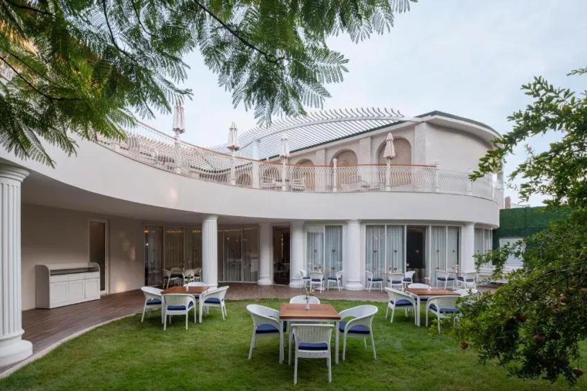 PAPILLON BELVIL  5*-21