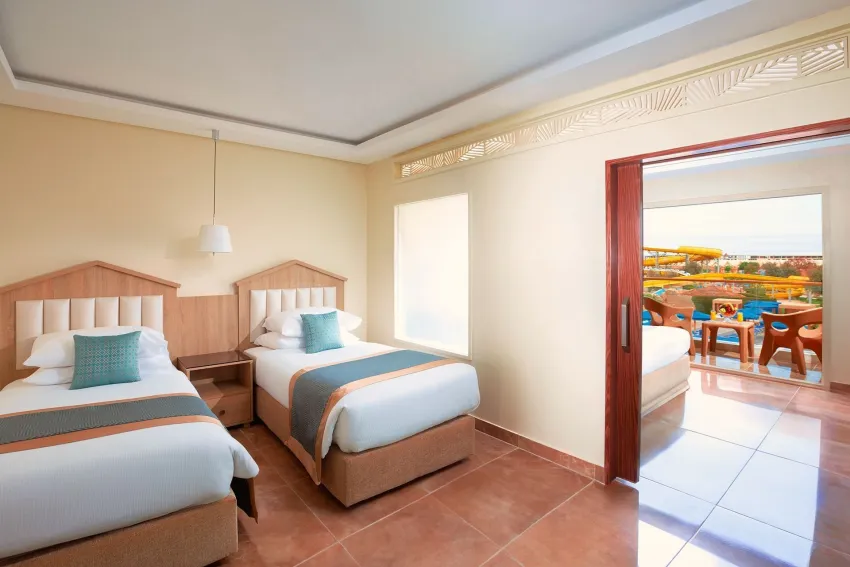 Pickalbatros Jungle Aqua Park Resort 4*-7