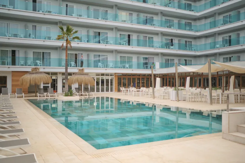 Bahia Del Sol 4*-98