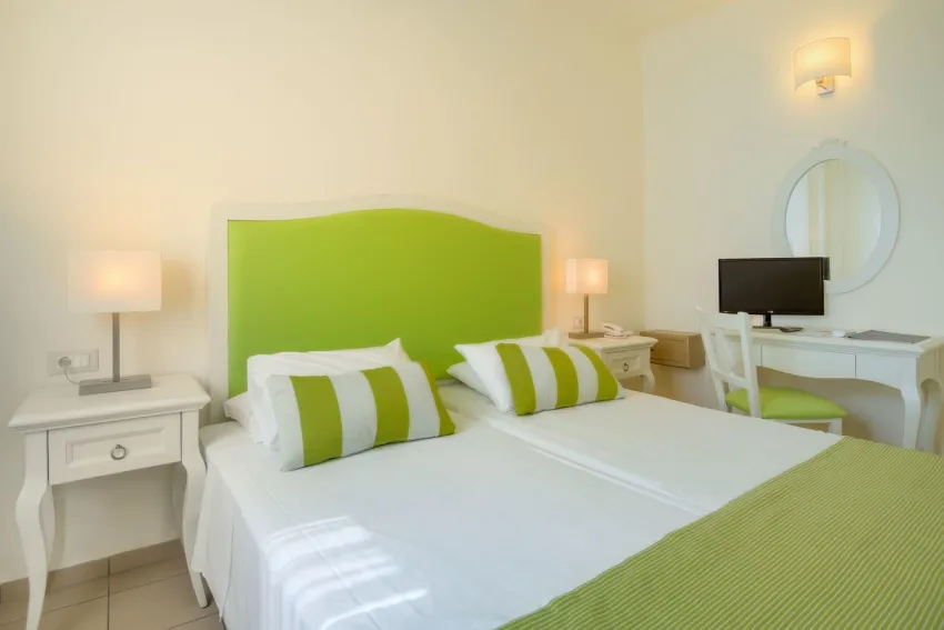 Mare Olympus Apartments 2*-13