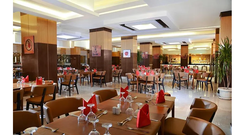 PICKALBATROS WHITE BEACH RESORT  5*-38
