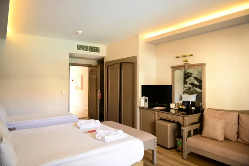 CLUB HOTEL TURAN PRINCE WORLD  5*-14