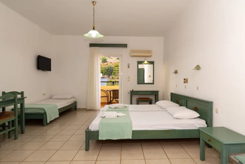 Elpis Studios and Apts 2*-25