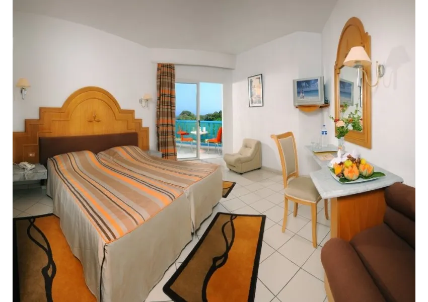 RIVIERA HOTEL 4*-12