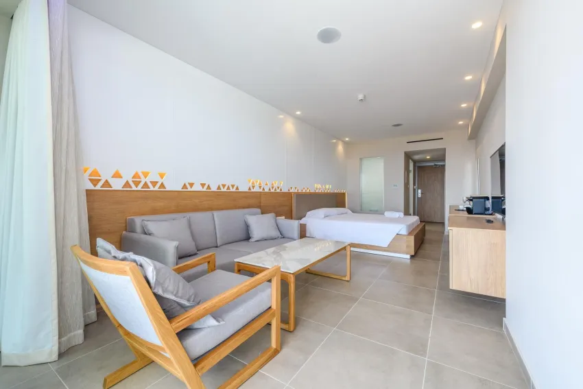 Seasons Hotel by Tasia Maris 4*-10
