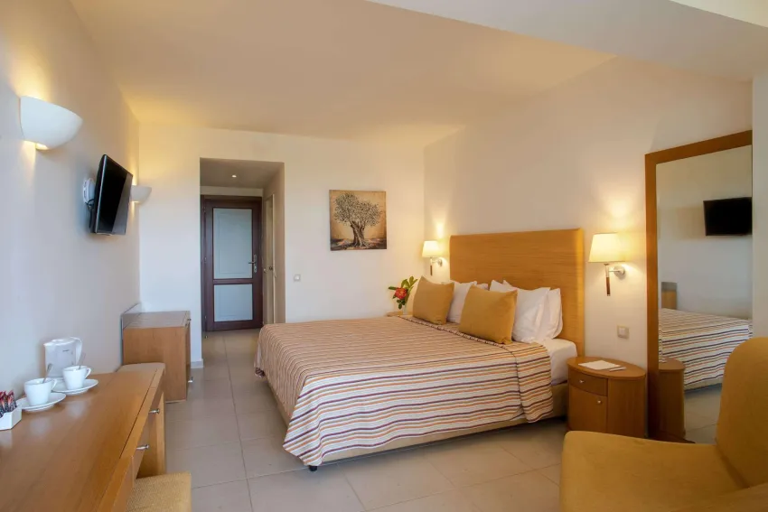 Blue Sea Beach Affiliated by Melia 5*-1