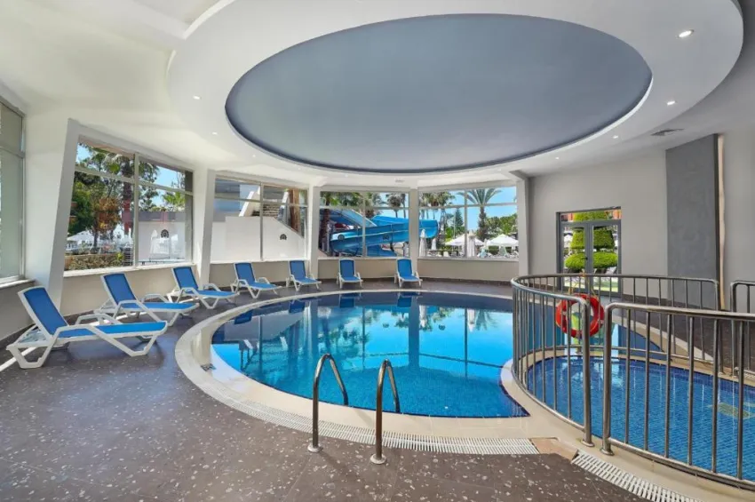 ANNABELLA DIAMOND HOTEL & SPA  5*-4