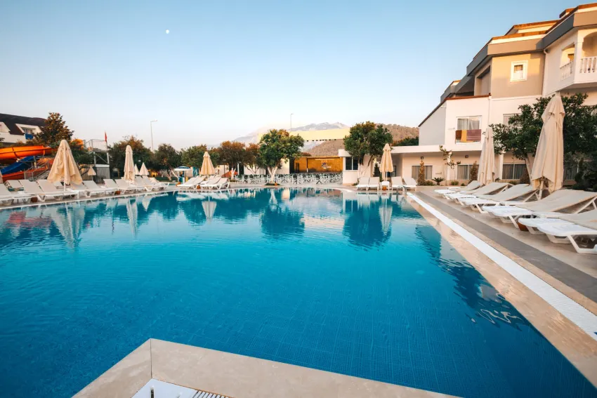 Viking Garden Hotel & Spa 4*-8