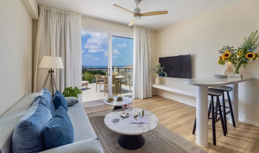 Well Club - Family Wellness & Sea View Suites 3*-10