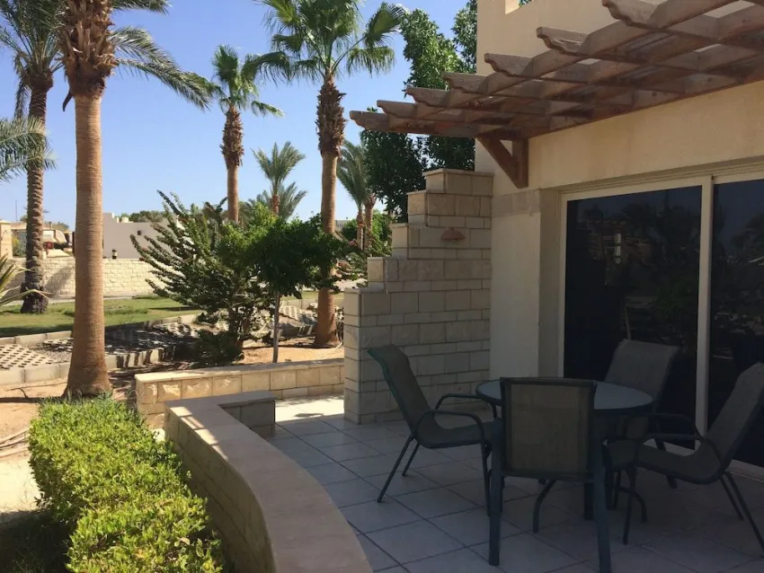 Coral Beach Resort Hotel 4*-16