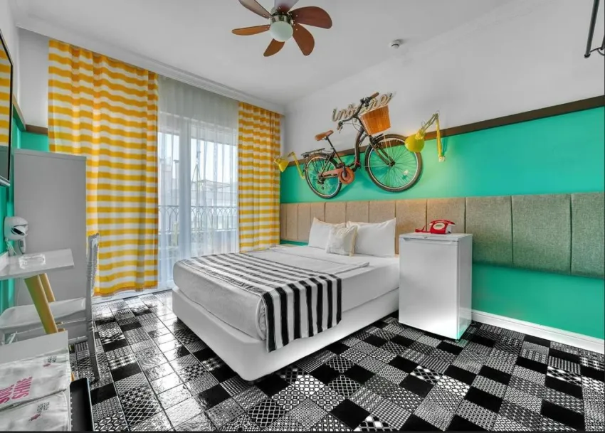 ANJELIQ DOWNTOWN BOUTIQUE HOTEL  3*-7