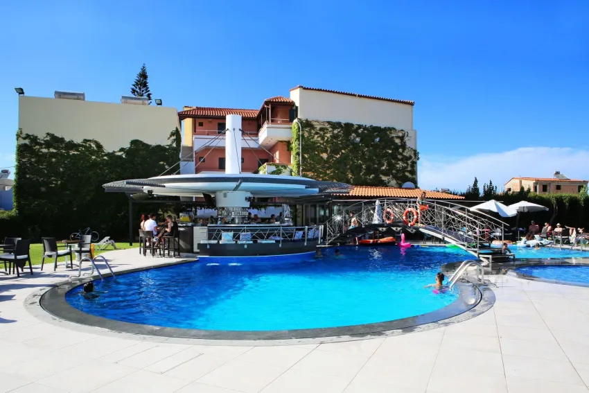 Marigianna Apartments 3*-14