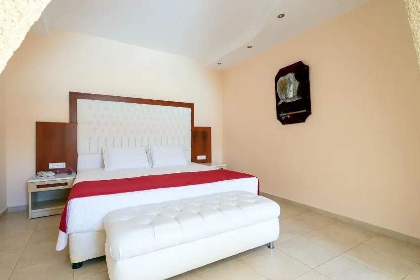 Castello di Cavalieri 4*-6