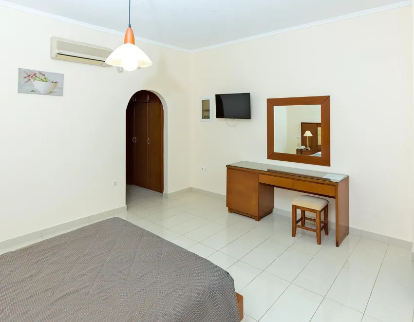 Paleos Apartments 3*-9