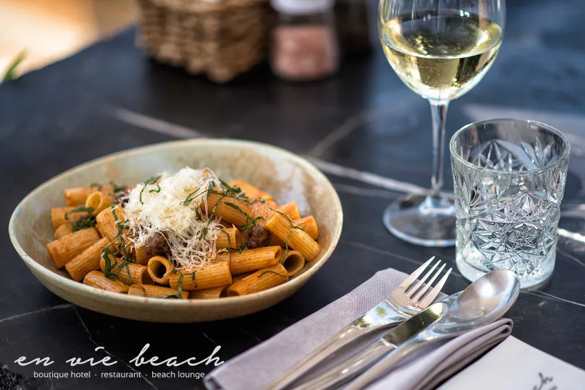 En Vie Beach Boutique Hotel (Adult Onlly16+) 4*-60