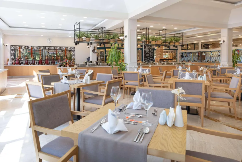 Miramare Queen Hotel 5*-95