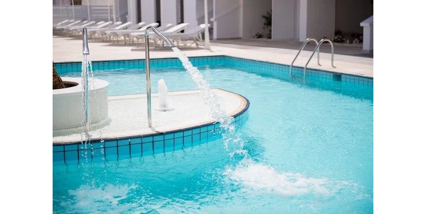 Liquid Hotel Apartments 3*-2