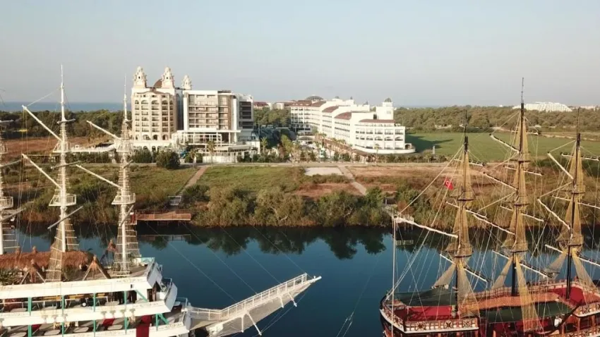 PORT RIVER HOTEL & SPA  5*-2