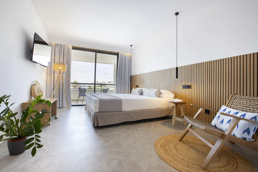 Bahia Pollensa Apart 3*-10