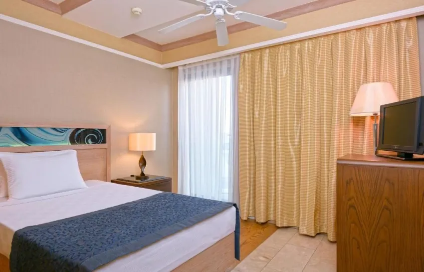 Lykia World Antalya 5*-10