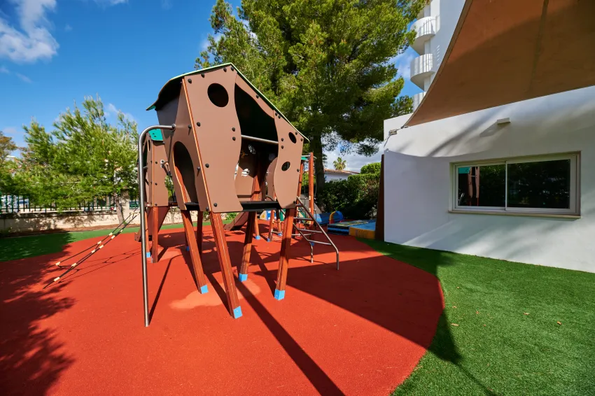 AluaSun Continental Park Hotel & Apartments 4*-130