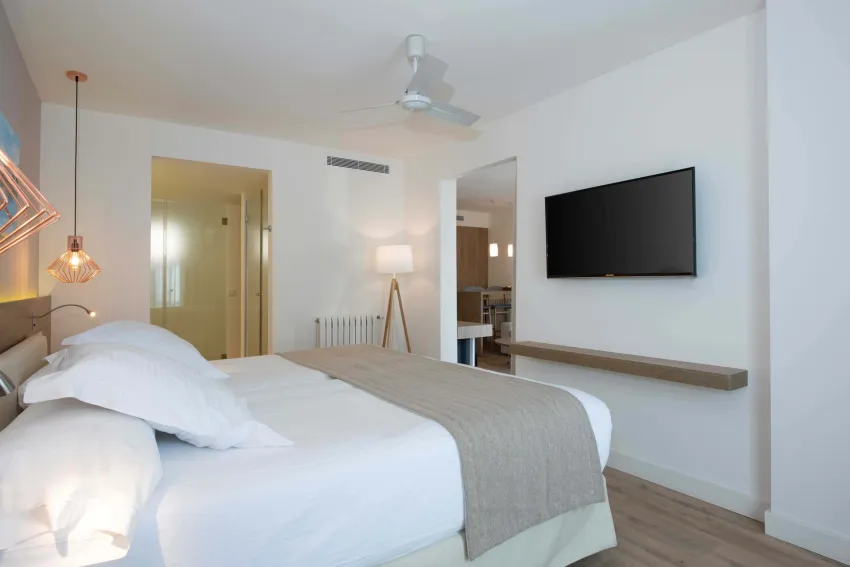 Valentin Somni Hotel & Suites 4*-7