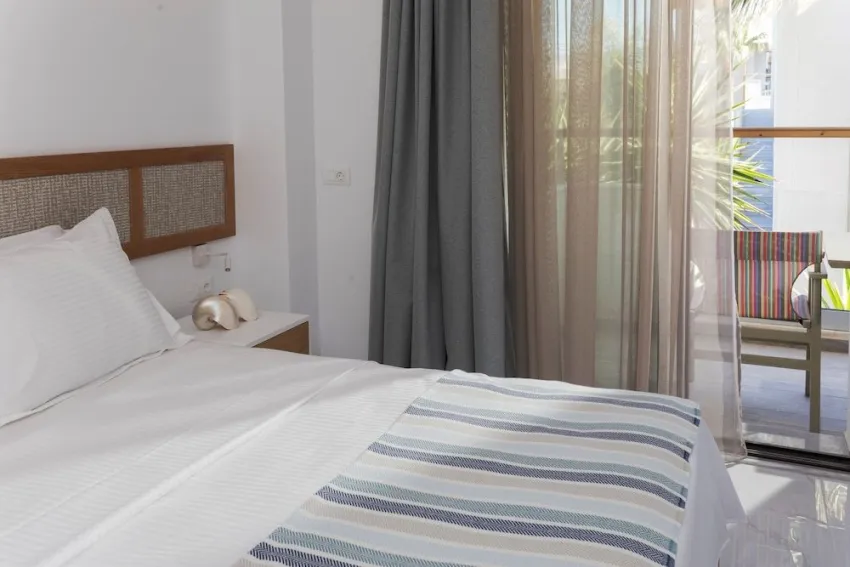 Galazio Beach Resort 2*-15