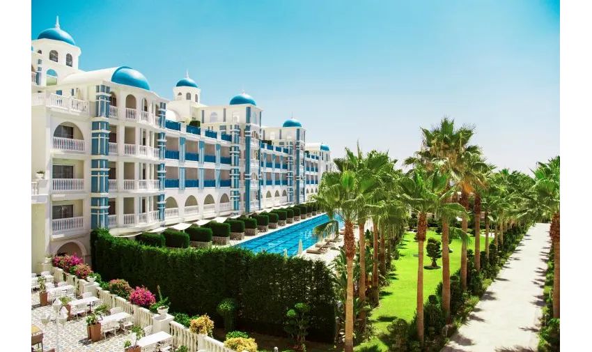 RUBI PLATINUM SPA RESORT&SUITES  5*-5