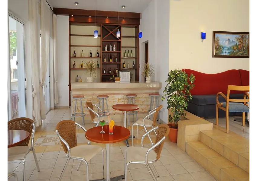 Petrosana Hotel Apartments 3*-2