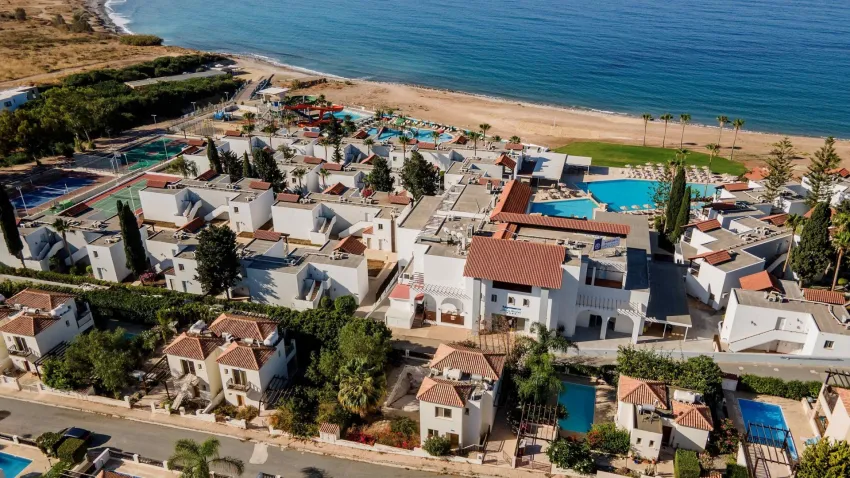 Kapetanios Aqua Resort 4*-1